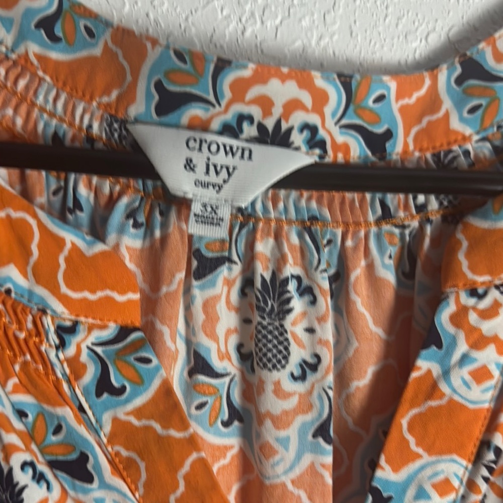 ❗️SOLD❗️Crown & Ivy Orange and Blue Patterned Blouse - Picture 2 of 4
